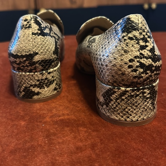 Sam Edelman SnakeSkin Loafer - Picture 5 of 9